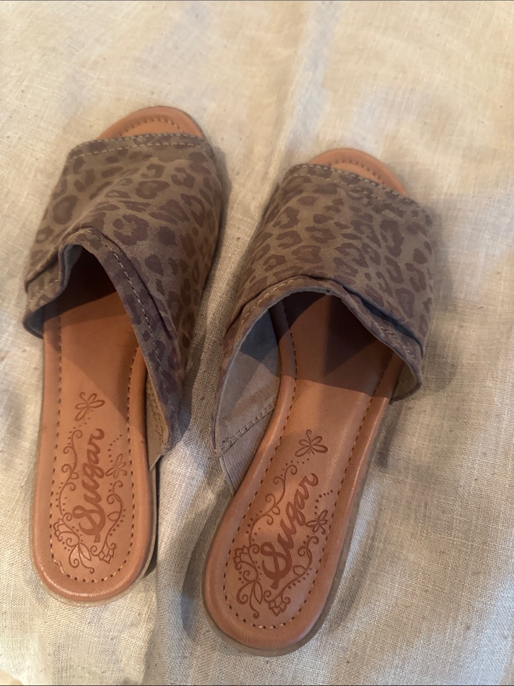 Leopard Print Slide Sandals - Taupe